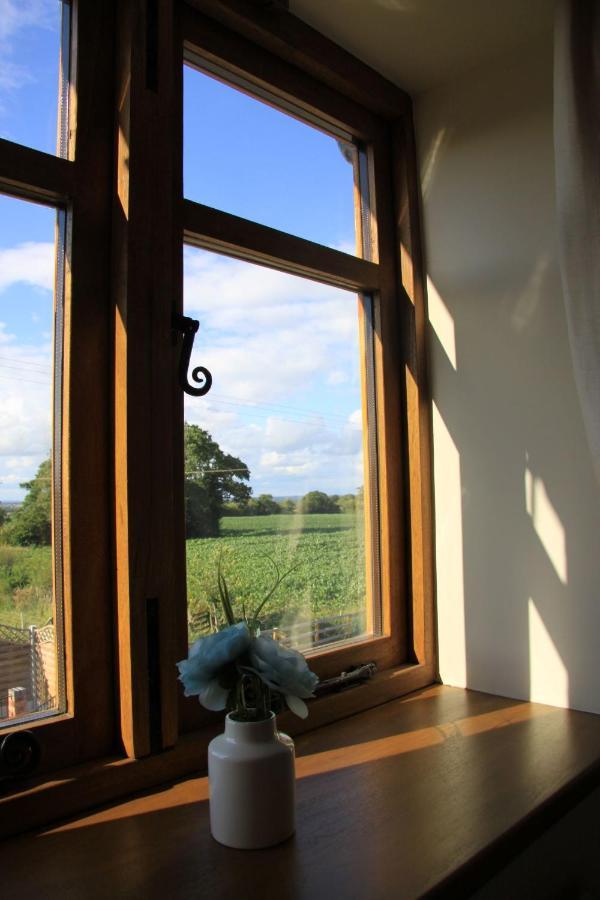 The Granary Self Catering Cottage Shrewsbury Exterior foto